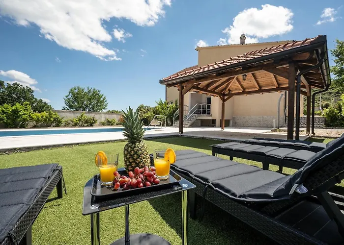 Antonija Nyaraló Šibenik