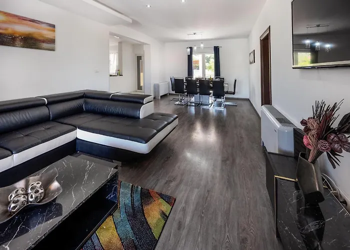 בית נופש Antonija